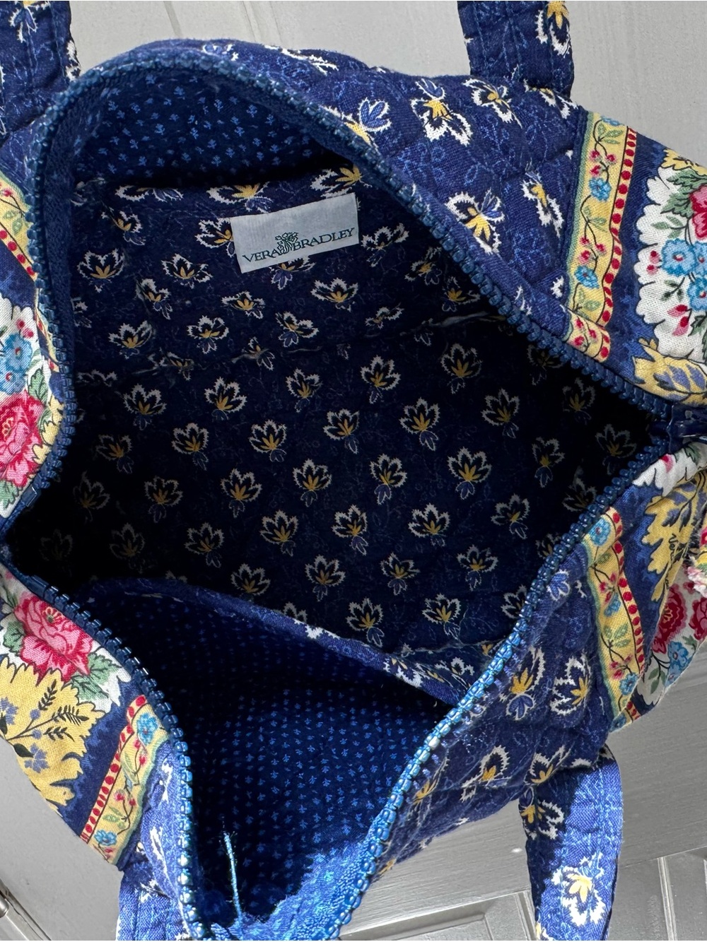 Vintage Vera Bradley Blue Maison Yellow Floral Mini Duffel/Shoulder/Travel Bag - Picture 3 of 5